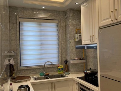 4室2廳1陽臺(tái) 華飛名盛世界