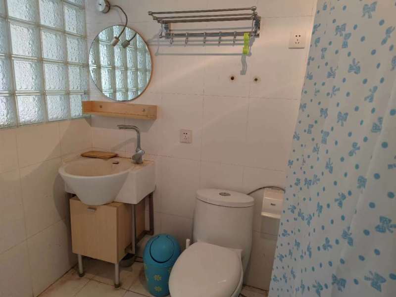 2室2廳1陽(yáng)臺(tái) 櫻花麗景公寓衛(wèi)生間