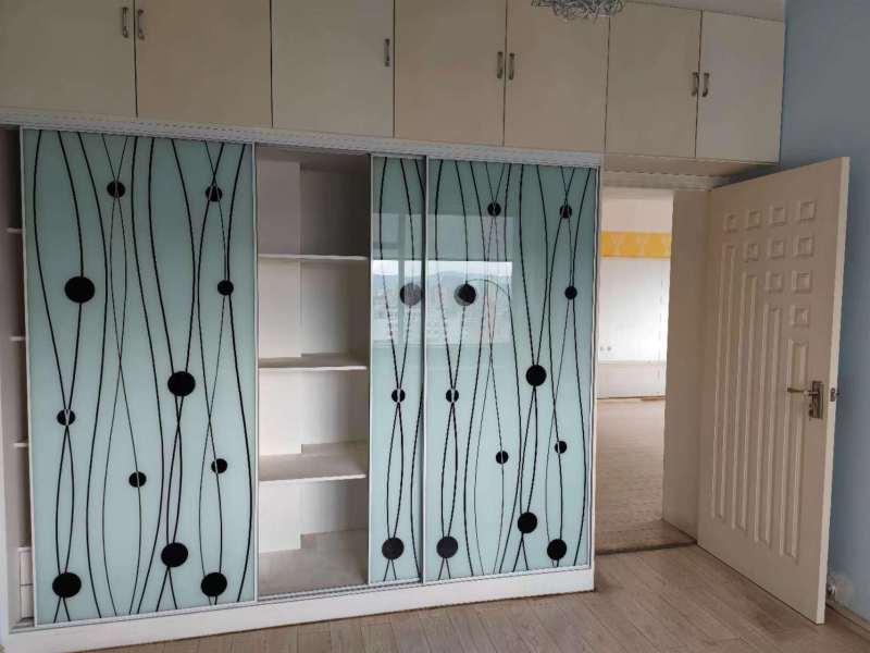 2室2廳1陽(yáng)臺(tái) 櫻花麗景公寓臥室