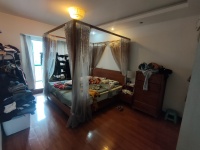 5室2廳3陽臺 世紀(jì)城探春苑臥室