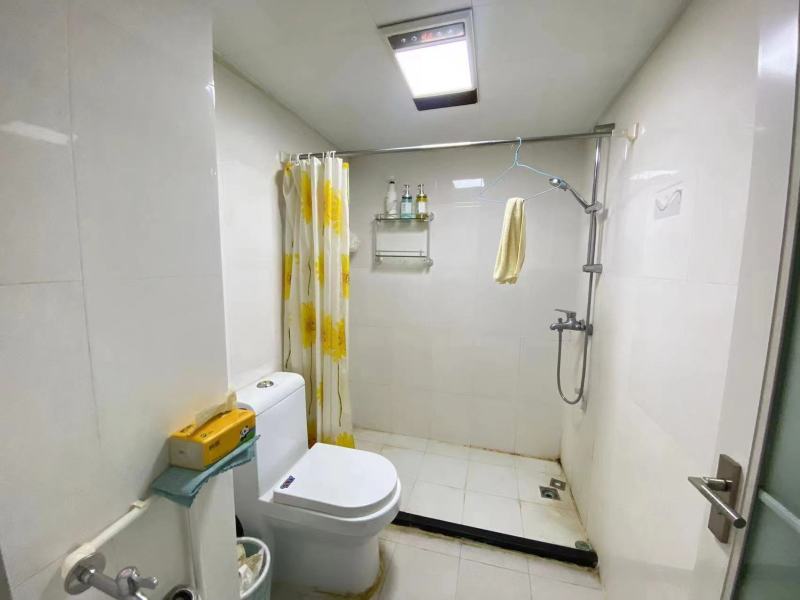 2室2廳1陽臺 世紀(jì)俊園其他