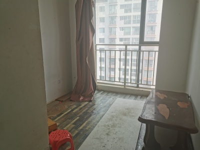 4室2廳2陽臺(tái) 楓林盛景東區(qū)