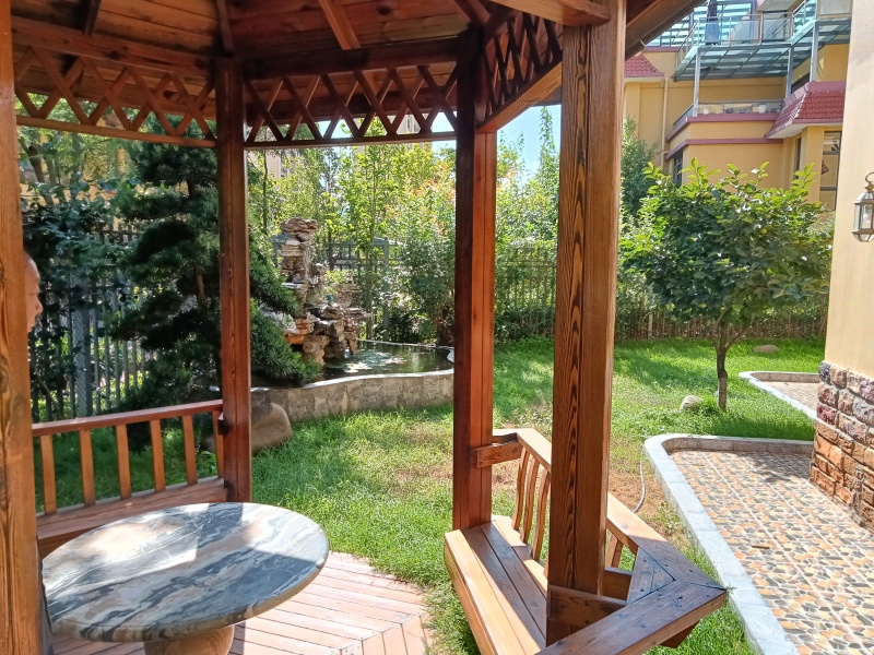 5室3廳3陽臺(tái) 山水潤城別墅客廳