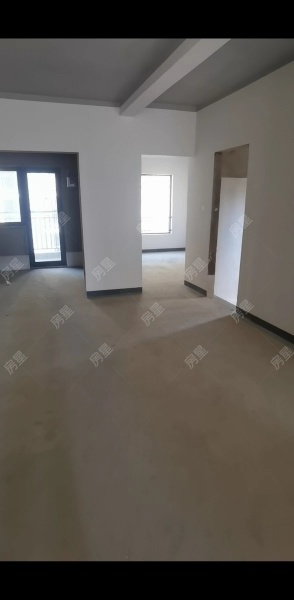 5室2廳2陽(yáng)臺(tái) 萬(wàn)科銀海泊岸瀾庭客廳