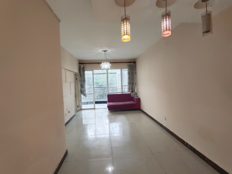 2室2廳1陽(yáng)臺(tái) 愛(ài)尚公寓公寓客廳