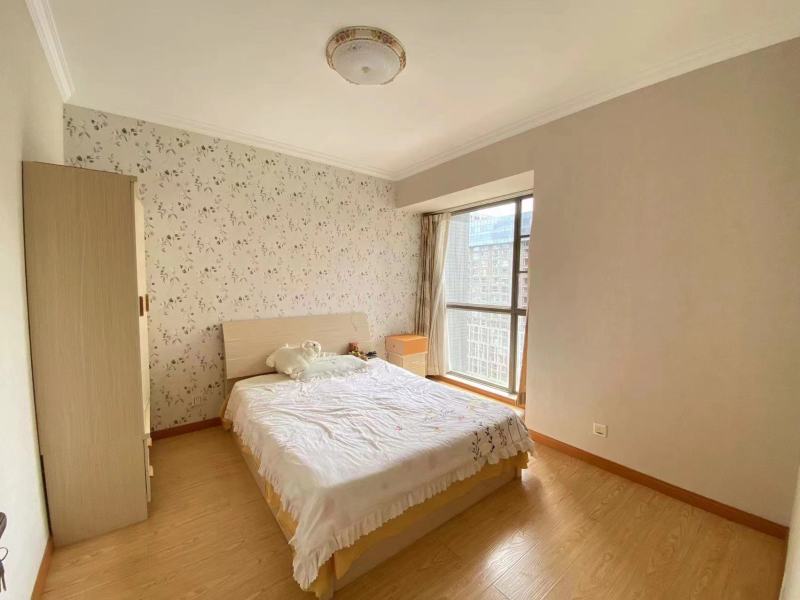 2室2廳1陽臺 世紀(jì)俊園其他