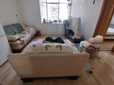 3室2廳1陽臺 制管廠生活區(qū)(盧家營)