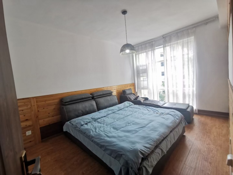 4室2廳2陽臺(tái) 清水木華別墅臥室