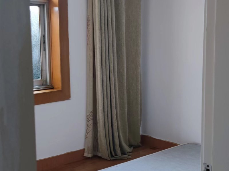 3室2廳 火車北站東貨場(chǎng)臥室