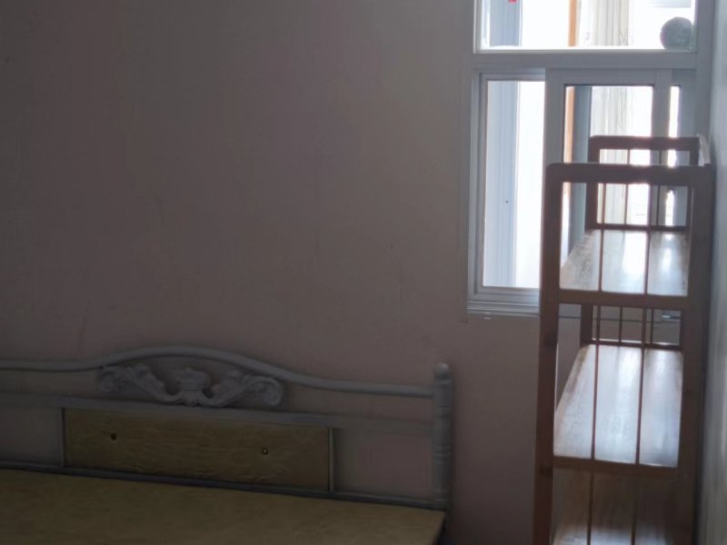 3室2廳 火車北站東貨場(chǎng)臥室