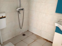 1室1陽(yáng)臺(tái) 銀杏金川客廳