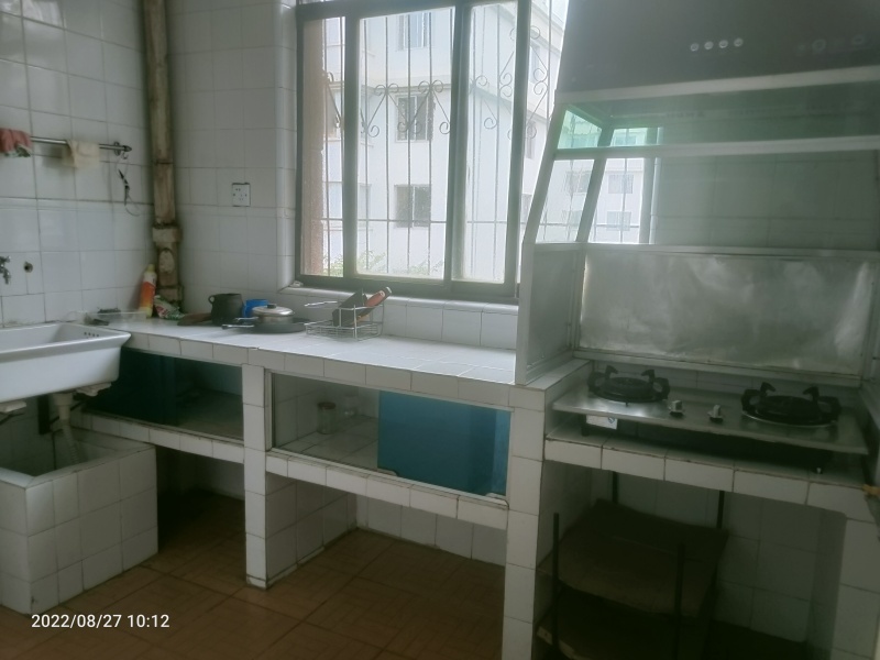 3室2廳2陽臺 紅塔花園客廳