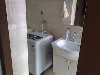 3室2廳1陽臺(tái) 上東城客廳