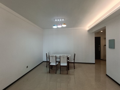 3室2廳 海倫國際依云郡