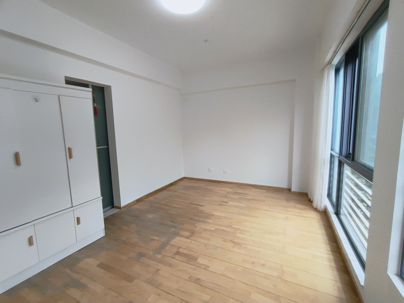 2室2廳1陽臺(tái) 滇池高爾夫公寓公寓客廳