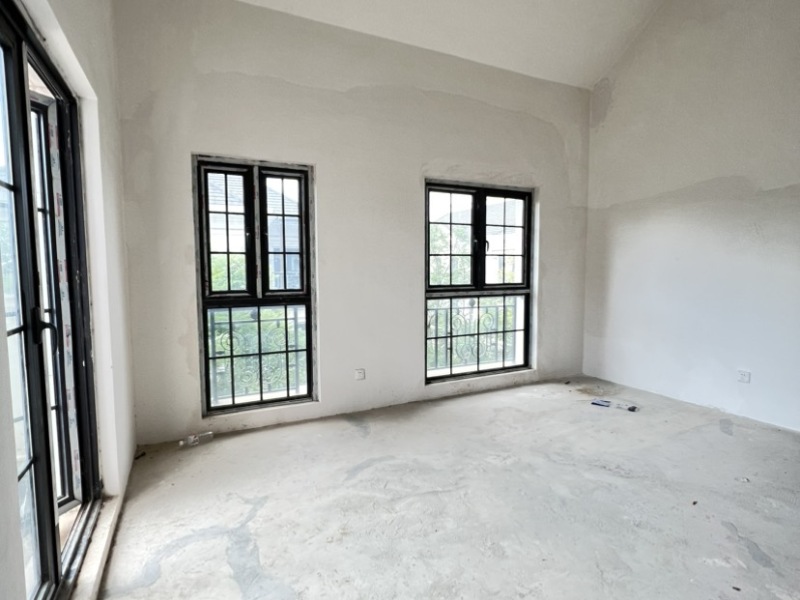 5室3廳4陽臺 滇池ONE一期別墅臥室