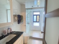 7室2廳4陽臺(tái) 碧桂園KCC云南映象客廳