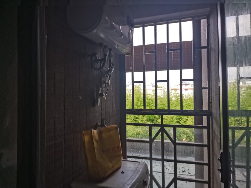 4室2廳1陽臺 云南藝術(shù)家園陽臺