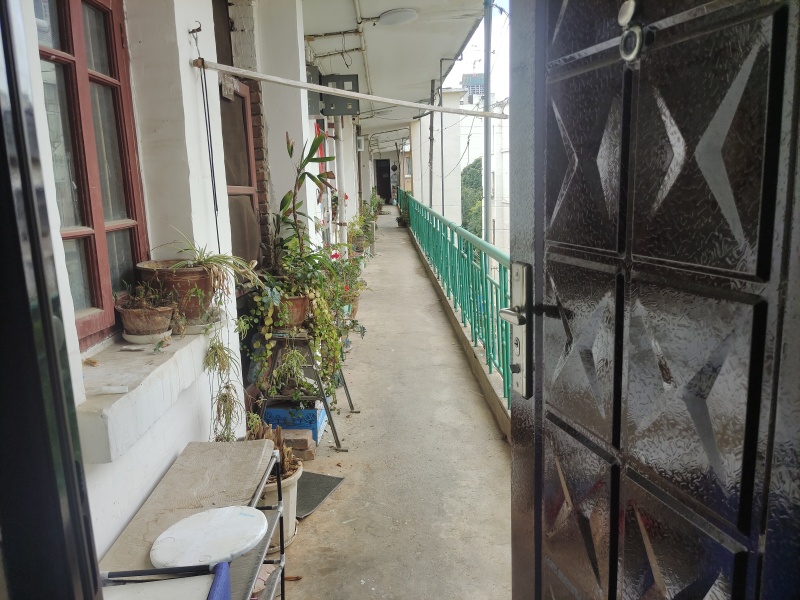 3室2廳1陽臺 人民巷9號其他