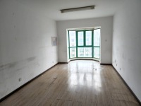 5室2廳3陽臺 世紀(jì)城探春苑客廳