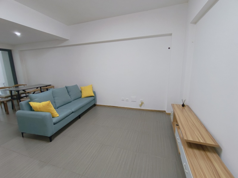 2室2廳1陽臺(tái) 滇池高爾夫公寓公寓客廳