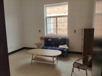 3室2廳1陽臺 人民巷9號客廳