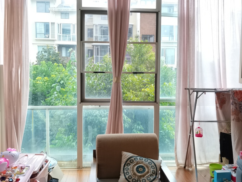 3室2廳1陽臺 滇池衛(wèi)城藍(lán)港陽臺