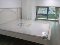 2室1廳1陽(yáng)臺(tái) 海倫堡中央廣場(chǎng)公寓臥室