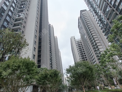 4室2廳2陽(yáng)臺(tái) 復(fù)地云極一期