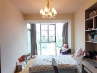 3室2廳1陽臺 滇池衛(wèi)城藍(lán)港臥室