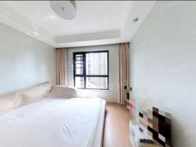 4室2廳2陽臺(tái) 濱江俊園后灣組團(tuán)