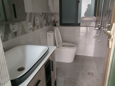 3室1廳1陽臺(tái) 北倉(cāng)坡19號(hào)