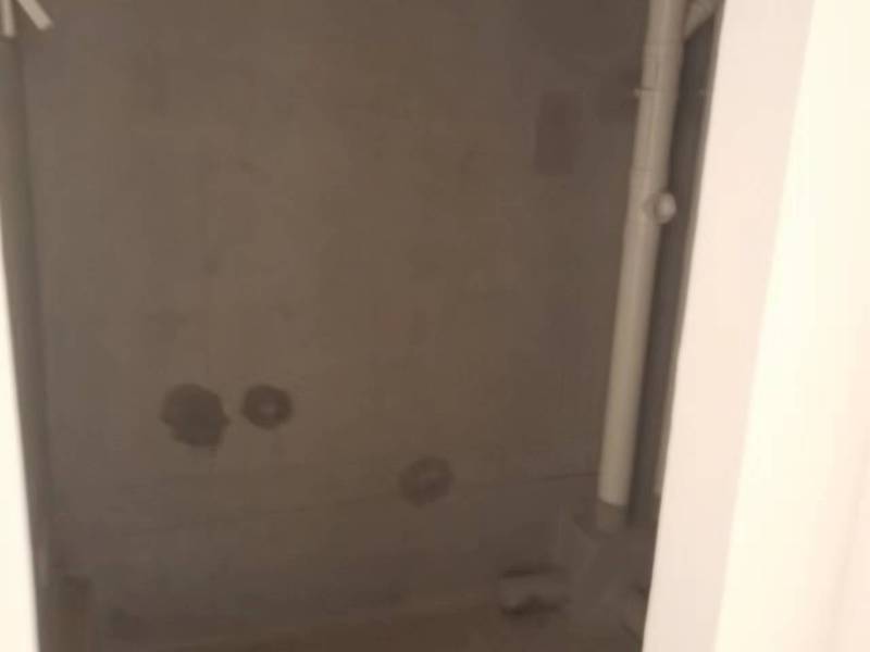 5室3廳3陽(yáng)臺(tái) 萬(wàn)科銀海泊岸瀾庭客廳