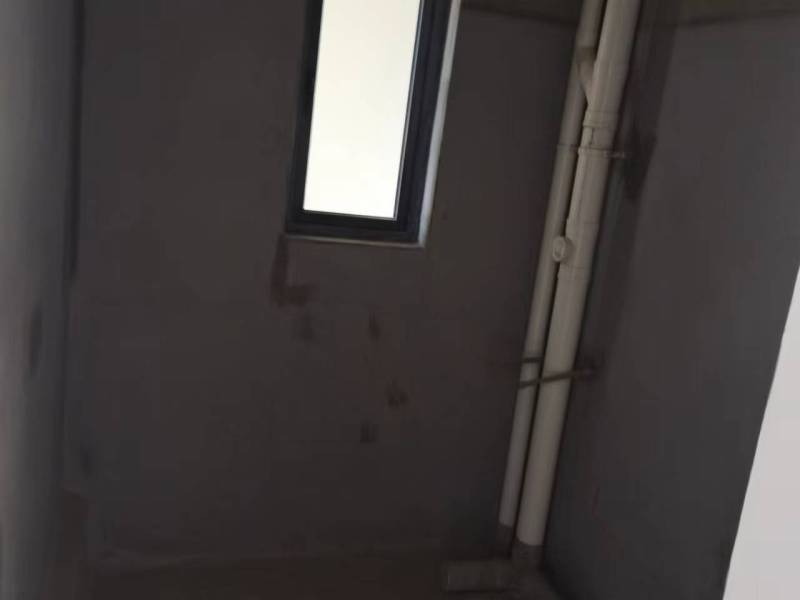 5室3廳3陽(yáng)臺(tái) 萬(wàn)科銀海泊岸瀾庭客廳