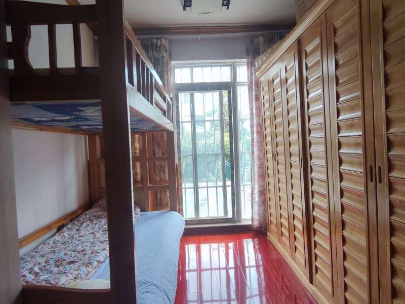 5室3廳4陽臺 楓林盛景西區(qū)別墅臥室