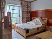 5室3廳4陽臺 楓林盛景西區(qū)別墅臥室