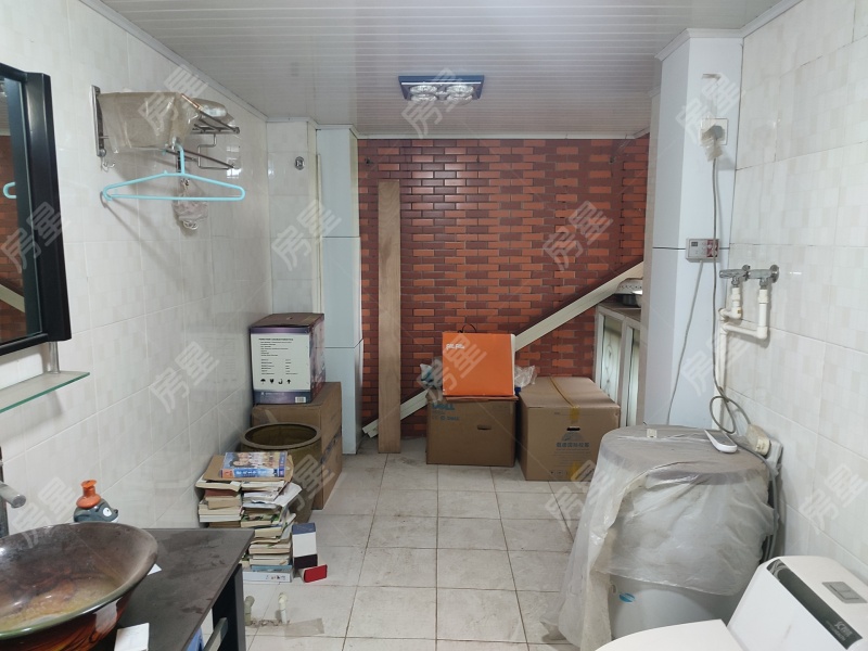 5室2廳2陽(yáng)臺(tái) 水岸楓林其他