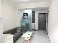 1室1廳 華山南路66號客廳