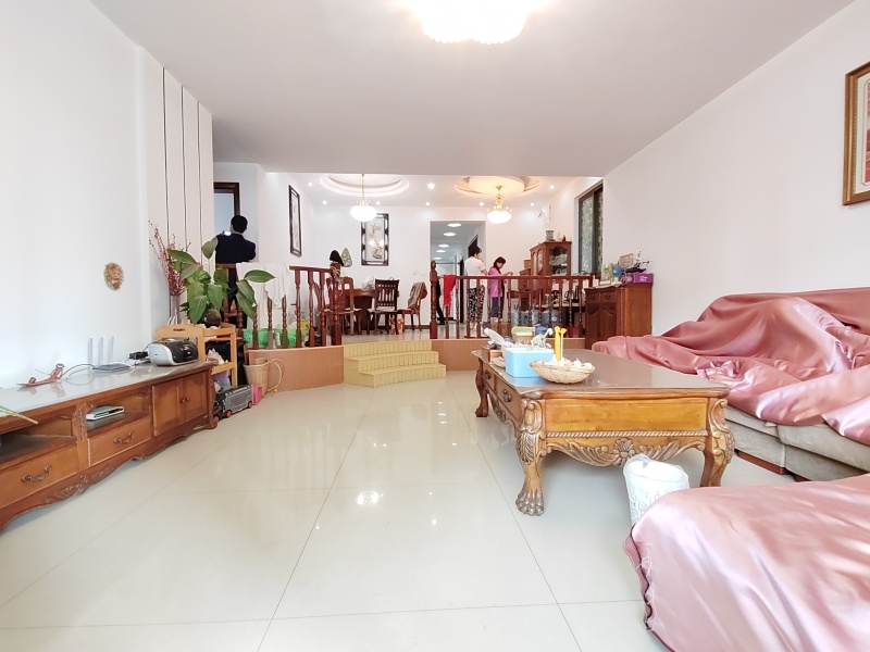 5室2廳2陽(yáng)臺(tái) 和諧世紀(jì)其他