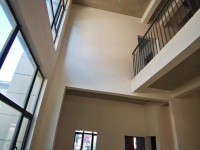 5室2廳2陽臺 招商海公館別墅客廳