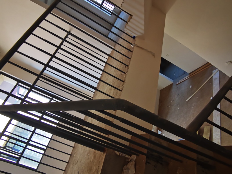 5室2廳2陽臺 招商海公館別墅客廳