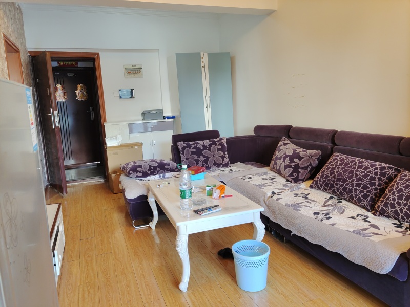 1室1廳1陽(yáng)臺(tái) 上東城餐廳