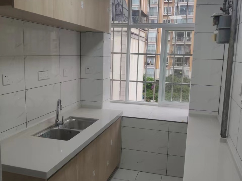 5室2廳2陽(yáng)臺(tái) 頤園里廚房