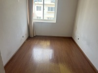 6室2廳1陽臺 良晨水逸一期臥室