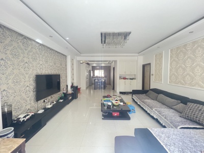 3室2廳1陽臺 云大小區(qū)