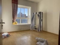 4室2廳1陽(yáng)臺(tái) 東泰花園一區(qū)臥室