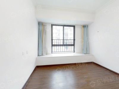 4室2廳2陽臺 碧桂園紫臺