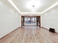 4室2廳2陽臺 碧桂園紫臺客廳