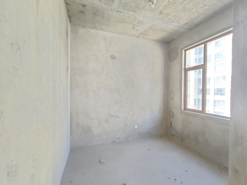 5室2廳3陽臺 勝意嘉園臥室