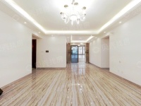 4室2廳2陽臺 碧桂園紫臺客廳